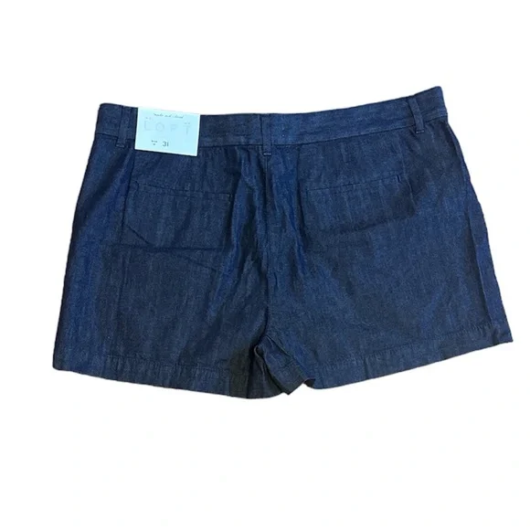 Loft Shorts - Picture 2 of 3